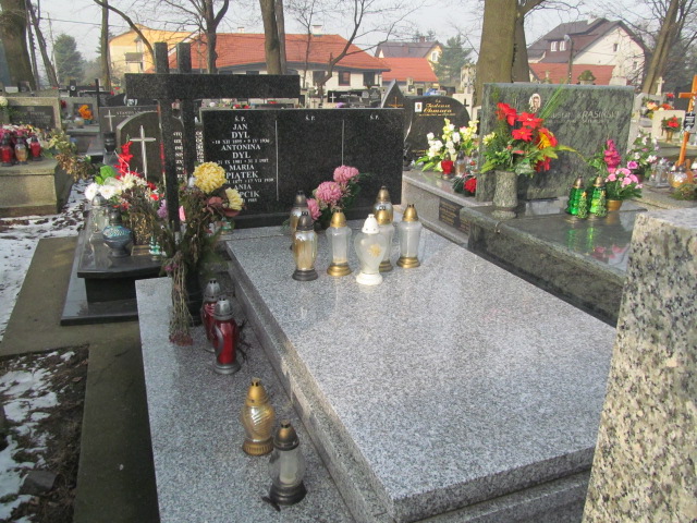 Grób Leopold Dyl
