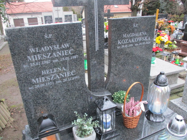 Magdalena Kozakowska 1981 Wieliczka - Grobonet - Wyszukiwarka osób pochowanych