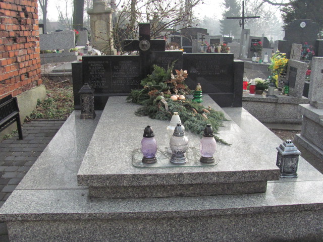 Grób Maria Guzik
