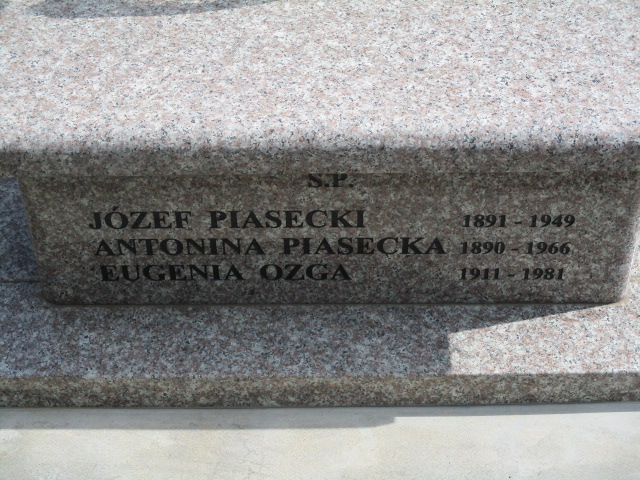 Waldemar Piasecki 1940 Wieliczka - Grobonet - Wyszukiwarka osób pochowanych