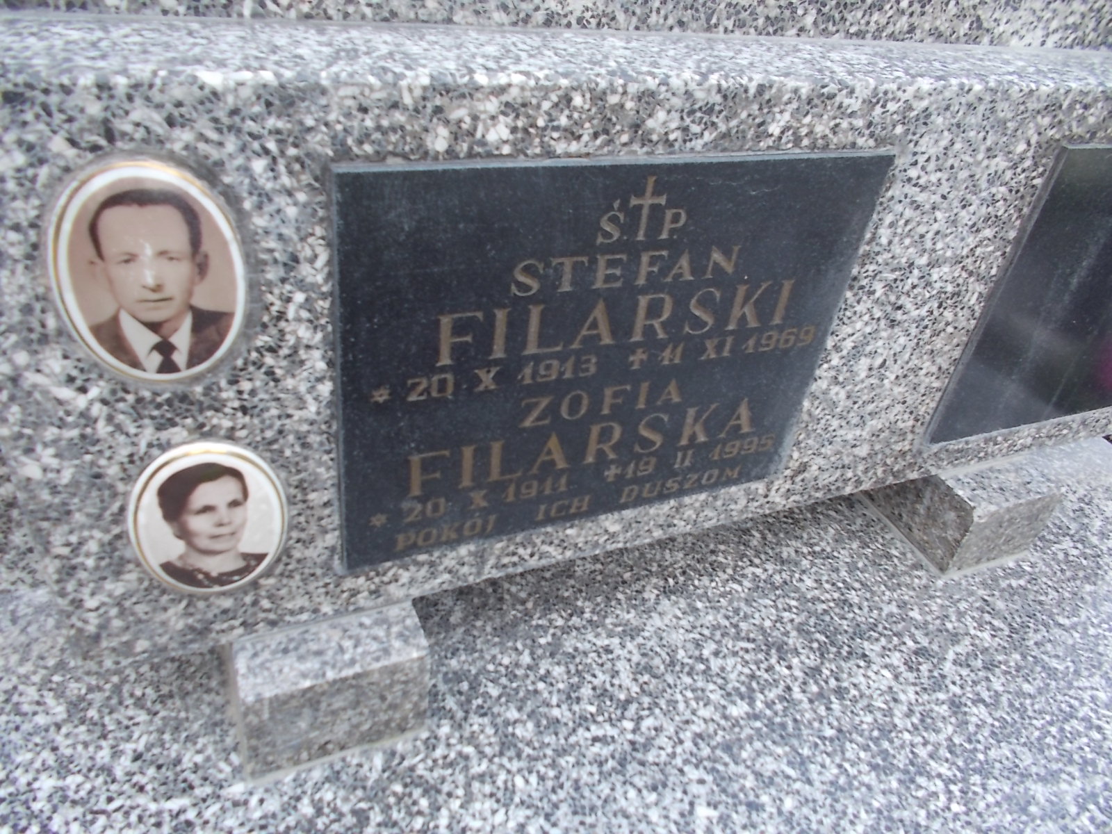 Wiktor Nowosielski 1946 Wieliczka - Grobonet - Wyszukiwarka osób pochowanych