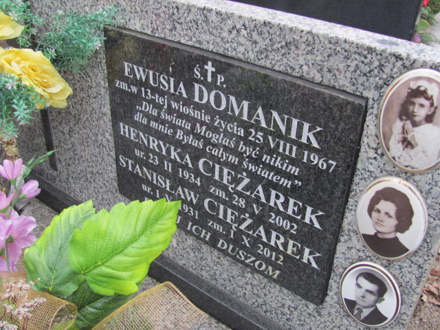 Ewa Domanik 1935 Wieliczka - Grobonet - Wyszukiwarka osób pochowanych
