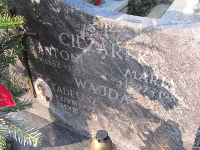Janina Wajda 1933 Wieliczka - Grobonet - Wyszukiwarka osób pochowanych