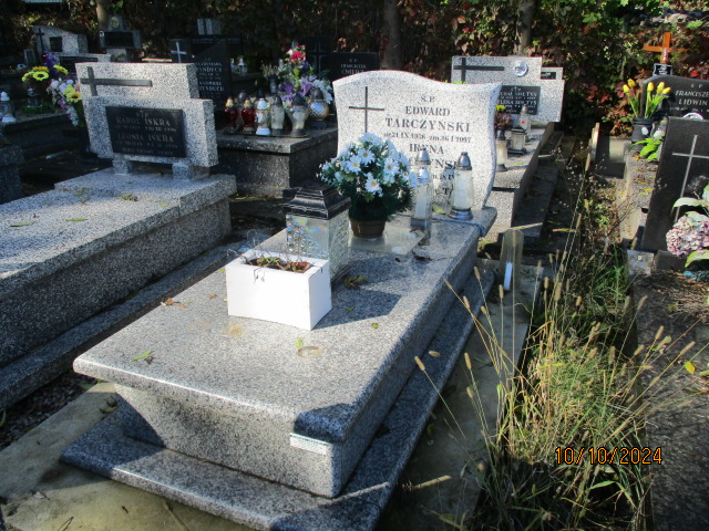 Grób Edward Tarczyński