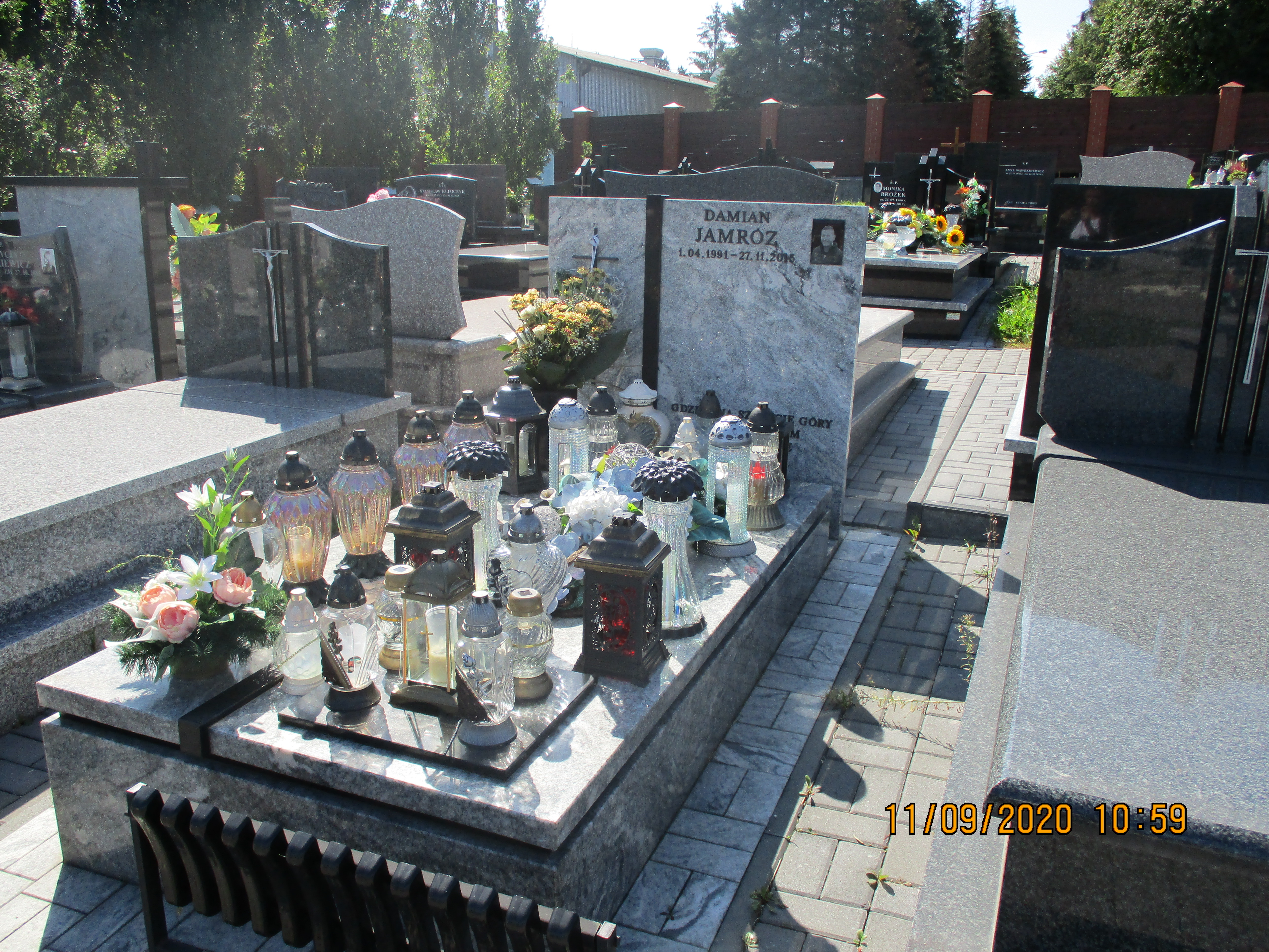 Damian Józef Jamróz 1991 Wieliczka - Grobonet - Wyszukiwarka osób pochowanych